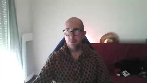 mat11efou online show from 12/14/25, 11:04