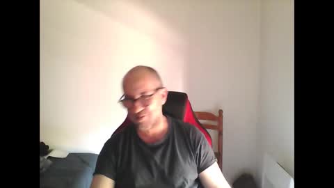 mat11efou online show from 04/14/26, 12:22