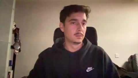 Snapshot of matahavi chatting on 02/13/25, 07:10 Aaron online show from 02/13/25, 07:10