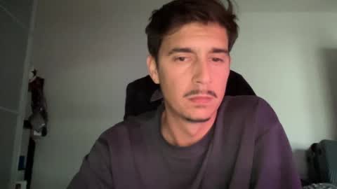 Snapshot of matahavi chatting on 02/17/25, 05:10 Aaron online show from 02/17/25, 05:10