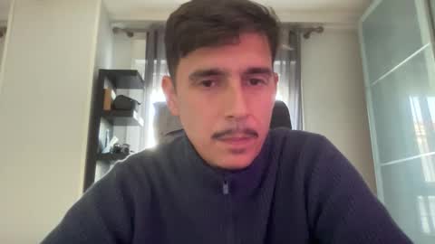 Snapshot of matahavi chatting on 10/30/25, 03:57 Aaron online show from 10/30/25, 03:57