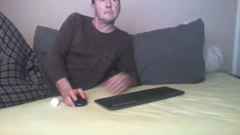 Snapshot of matejmiran chatting on 01/25/25, 10:18 MATE AND BARB online show from 01/25/25, 10:18