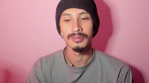 Snapshot of mateo60_ chatting on 02/16/25, 01:49 Mateo online show from 02/16/25, 01:49