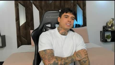 mateo_dilucajs1 online show from 10/08/25, 08:50