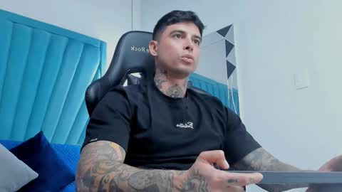 mateo_dilucajs1 online show from 01/12/26, 09:20