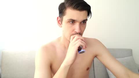 Snapshot of mateo_zeus chatting on 12/31/24, 06:05 mateo_zeus online show from 12/31/24, 06:05