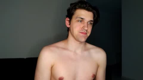 Snapshot of mateo_zeus chatting on 10/11/25, 07:56 mateo_zeus online show from 10/11/25, 07:56