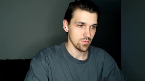 Snapshot of mateo_zeus chatting on 10/21/25, 10:10 mateo_zeus online show from 10/21/25, 10:10