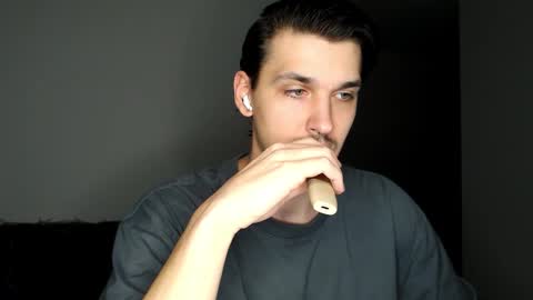 Snapshot of mateo_zeus chatting on 10/30/25, 02:13 mateo_zeus online show from 10/30/25, 02:13