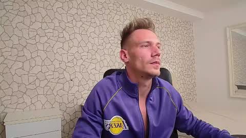 MateoBenjamin online show from 12/01/24, 04:40