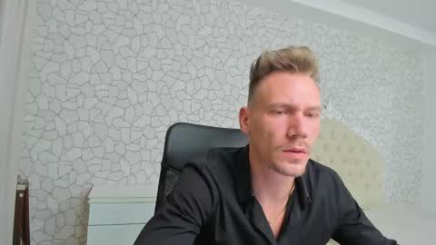 MateoBenjamin online show from 12/05/24, 05:06