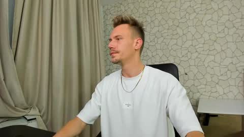 MateoBenjamin online show from 12/14/24, 01:06