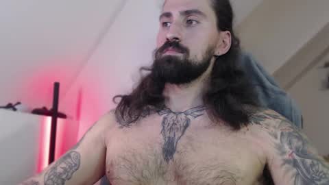 mateohalifa online show from 02/11/25, 07:05