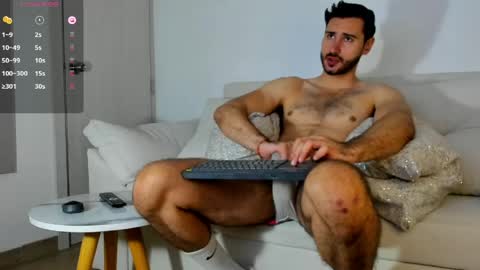 Snapshot of mateoking_ chatting on 05/28/26, 04:10 mateoking_ online show from 05/28/26, 04:10