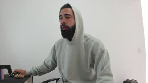 Snapshot of matheusbeard2 chatting on 12/06/24, 02:17 Matheus online show from 12/06/24, 02:17