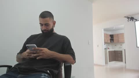 Snapshot of matheusbeard2 chatting on 03/07/25, 04:44 Matheus online show from 03/07/25, 04:44