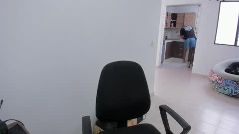 Snapshot of matheusbeard2 chatting on 09/11/25, 03:45 Matheus online show from 09/11/25, 03:45