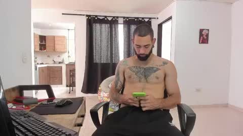 Matheus     online show from 05/13/26, 04:48