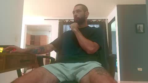 Snapshot of matheusbeard2 chatting on 06/24/26, 03:00 Matheus online show from 06/24/26, 03:00