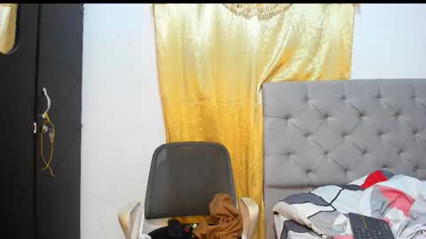 mathew_draven2 online show from 11/20/25, 05:40