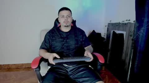 Snapshot of mathew_hot21 chatting on 03/30/26, 08:26 mathew_hot21 online show from 03/30/26, 08:26