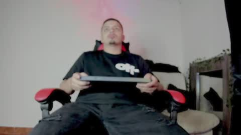 Snapshot of mathew_hot21 chatting on 03/31/26, 07:53 mathew_hot21 online show from 03/31/26, 07:53