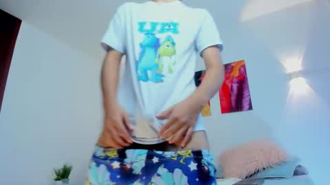 Mathew online show from 09/25/25, 06:44