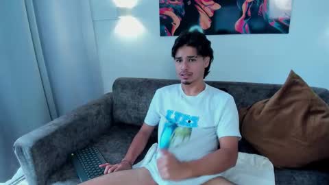 Mathew online show from 10/18/25, 02:18