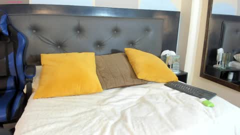 mathewboy2 online show from 04/01/26, 11:33