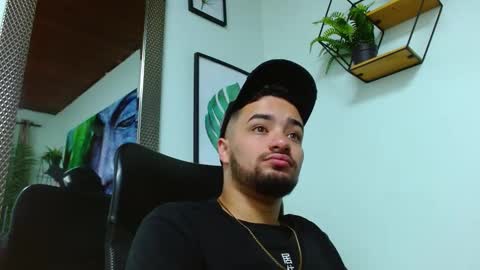 Mathews online show from 02/19/25, 11:49