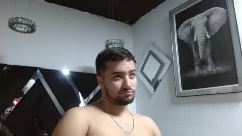 Mathews online show from 10/03/25, 11:40