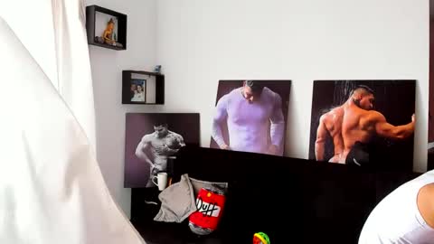 Marck Mathews online show from 12/04/25, 02:59