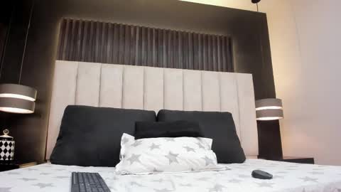 mathilda_liz online show from 09/23/25, 12:41