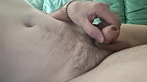 mathisdavid6757 online show from 10/25/25, 04:20