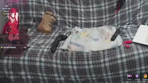 LooLa online show from 02/23/25, 03:18