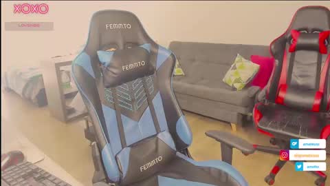 Snapshot of mathwx_ chatting on 03/05/25, 03:51 Alejandro Alex online show from 03/05/25, 03:51