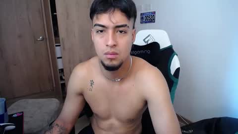 Snapshot of matias_bianco01 chatting on 11/05/25, 07:36 matias online show from 11/05/25, 07:36