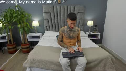 Snapshot of matias_son chatting on 01/18/25, 11:00 Matias Son online show from 01/18/25, 11:00