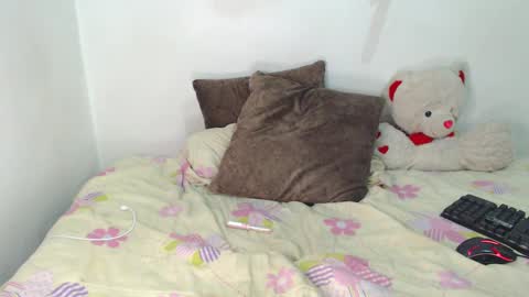 Snapshot of matildarave chatting on 12/06/24, 02:46 Mathi online show from 12/06/24, 02:46