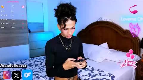 Snapshot of matiu_stonne chatting on 11/08/25, 06:02 Abby Bella online show from 11/08/25, 06:02