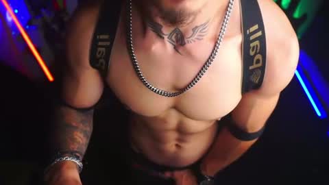 Snapshot of matiusdf chatting on 06/16/26, 01:41 matius online show from 06/16/26, 01:41