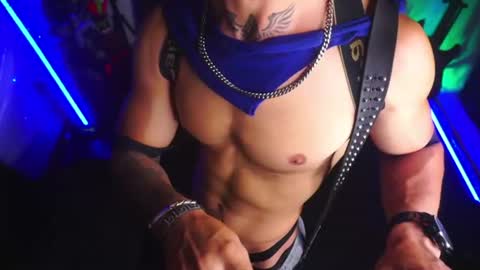Snapshot of matiusdf chatting on 07/18/26, 02:27 matius online show from 07/18/26, 02:27