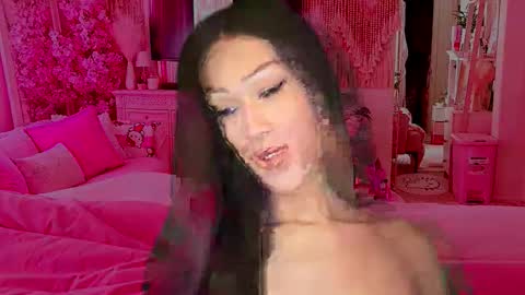 MOLLY MILLS online show from 10/29/25, 12:46