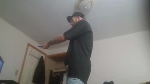 matt48195571828 online show from 11/20/25, 10:59