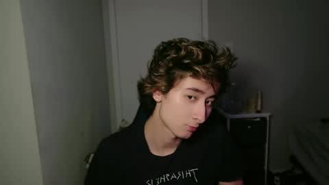 Snapshot of matt578281 chatting on 04/12/26, 11:21 matt578281 online show from 04/12/26, 11:21