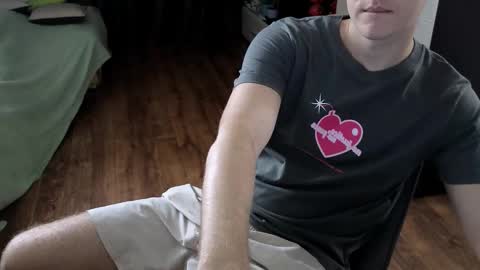 Snapshot of matt_aniston chatting on 12/04/24, 12:03 Matt online show from 12/04/24, 12:03