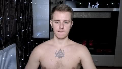 Snapshot of matt_aniston chatting on 12/29/24, 06:38 Matt online show from 12/29/24, 06:38