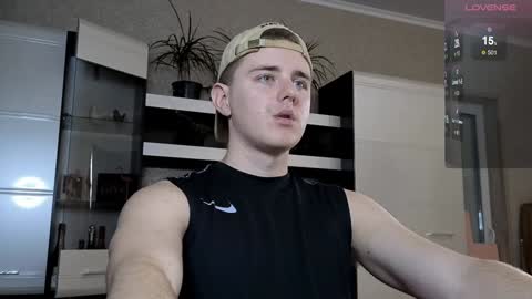 Snapshot of matt_aniston chatting on 12/30/24, 06:05 Matt online show from 12/30/24, 06:05