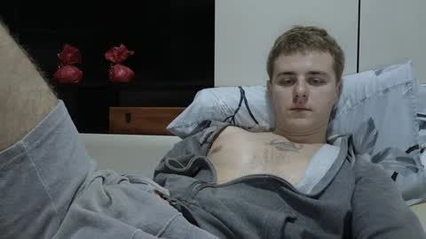 Snapshot of matt_aniston chatting on 01/14/25, 12:22 Matt online show from 01/14/25, 12:22