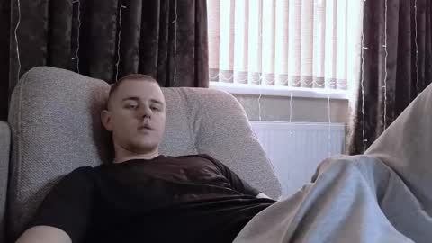 Snapshot of matt_aniston chatting on 03/11/25, 11:55 Matt online show from 03/11/25, 11:55